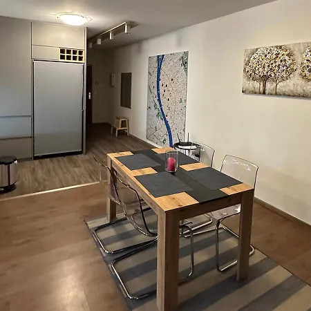 Apartment Downtown Peace
