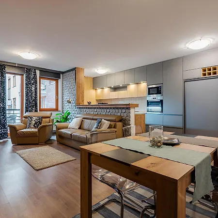 Apartament Downtown Peace *